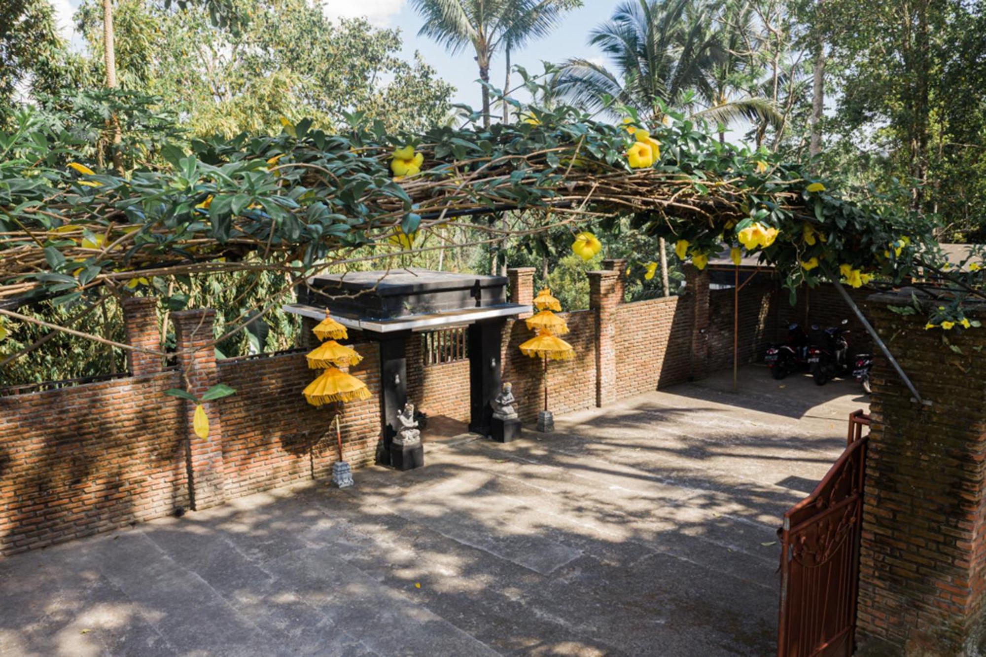 Bali Palms Apartment ตาบานัน ภายนอก รูปภาพ